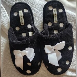Laura Ashley Fuzzy Slippers with Black and White Polka Dots XL 9.5-10.5